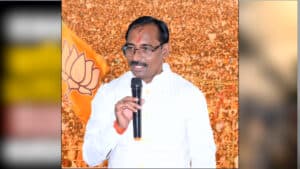 BJP MLA Nasha Shapath Viral Video : ‘मैं जीवन में कभी नशा करूंगा…’ BJP विधायक ने छात्रों नशामुक्ति जागरूकता कार्यक्रम में दिलाई अनोखी शपथ! VIDEO हुआ वायरल